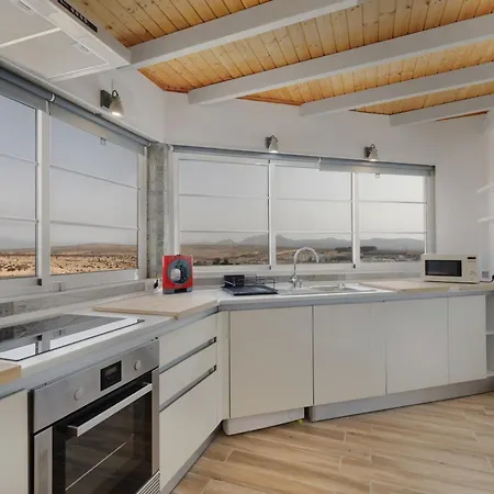 Semesterbostad Arenas Family